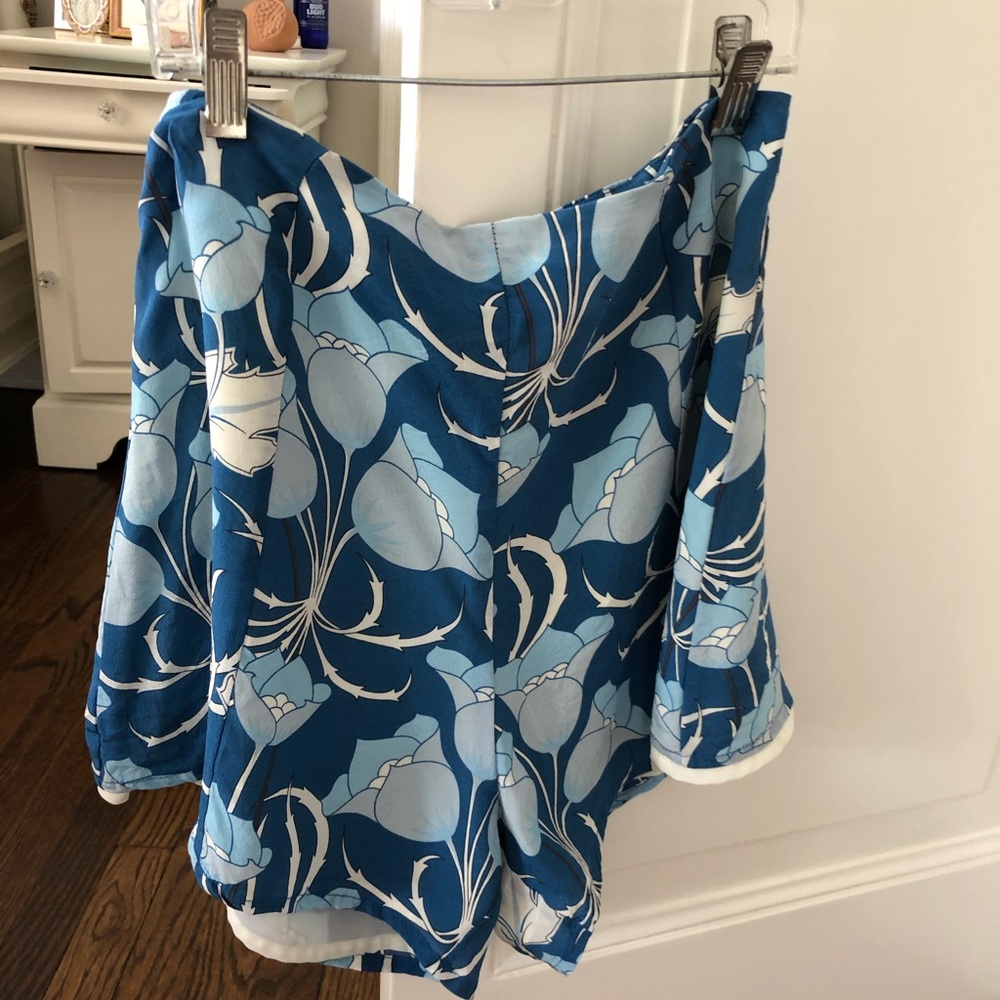 Flowy shorts